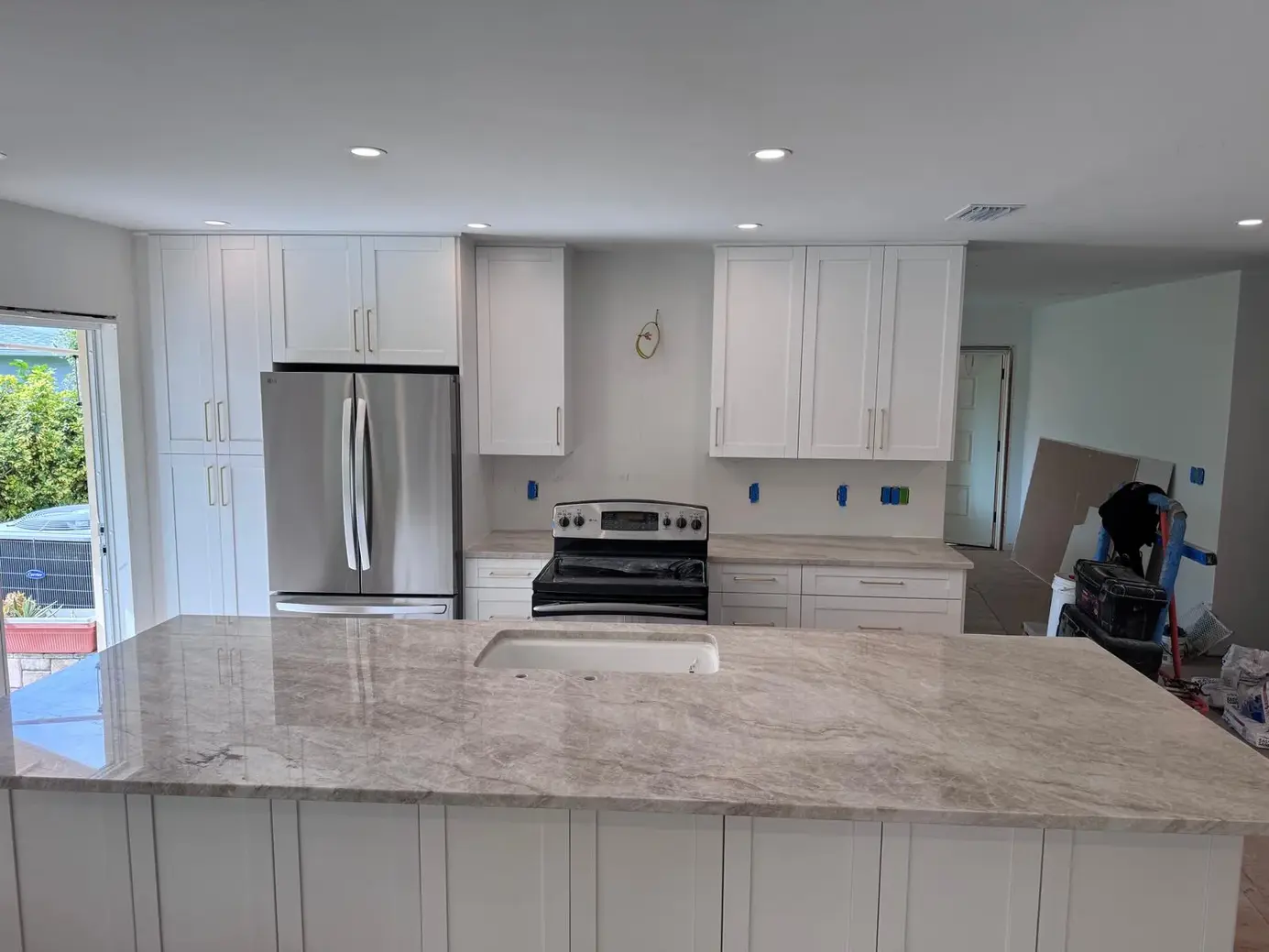 Taupe granite kitchen countertops in Lake Worth
